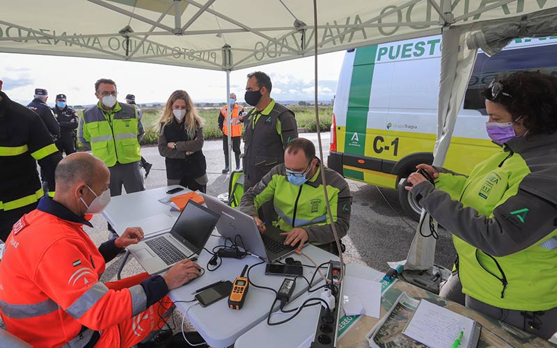 A prueba la coordinación y respuesta de los servicios de emergencia con un simulacro de accidente de avión junto al aeropuerto de Jerez