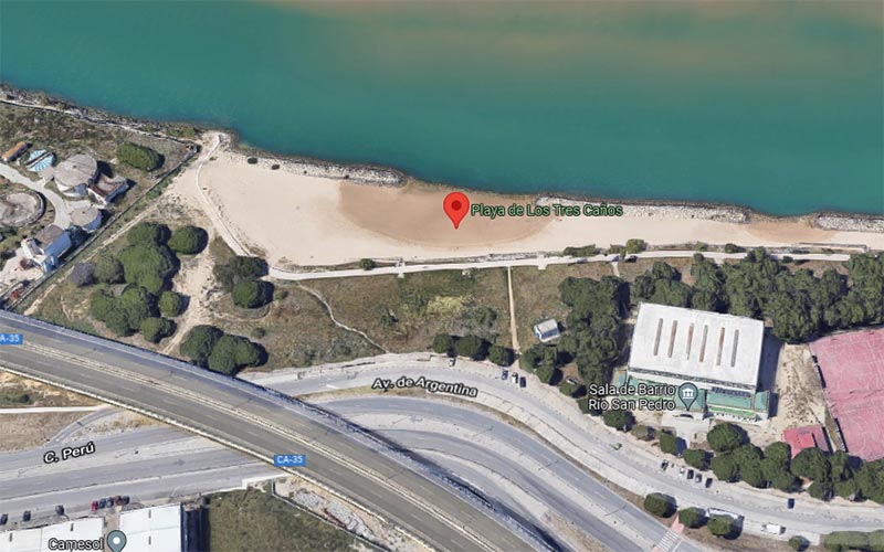 La playa La Calita de la Bocana del Río seguirá cerrada al baño