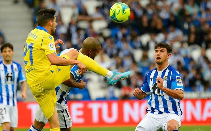 Inoportuna derrota merecida en Donosti