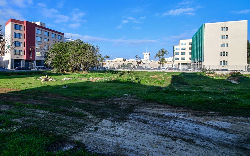La redacción del proyecto del nuevo edificio de la Subdelegación en Cádiz: un primer paso para acabar con el solar de Radio Juventud