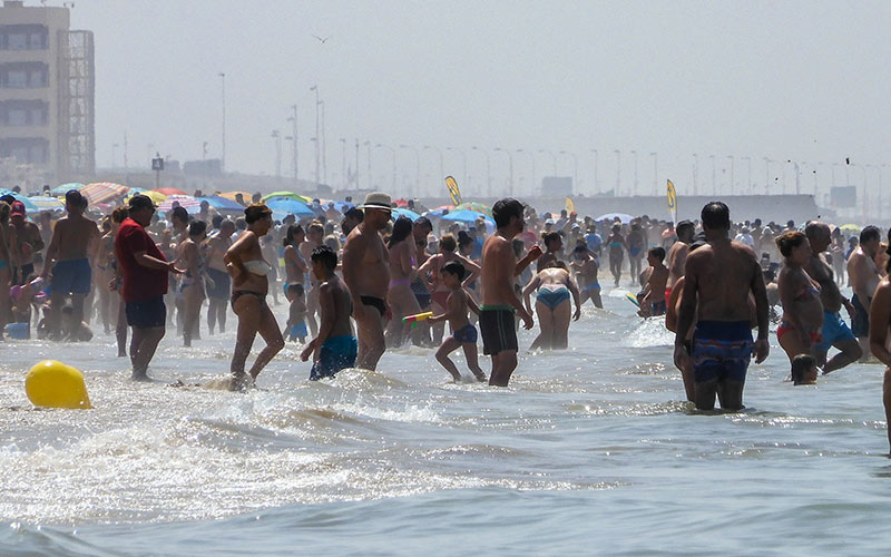 El PP exige que, en la nueva ordenanza de playas de Cádiz, se siga prohibiendo el nudismo “para no crear un problema donde no existe”