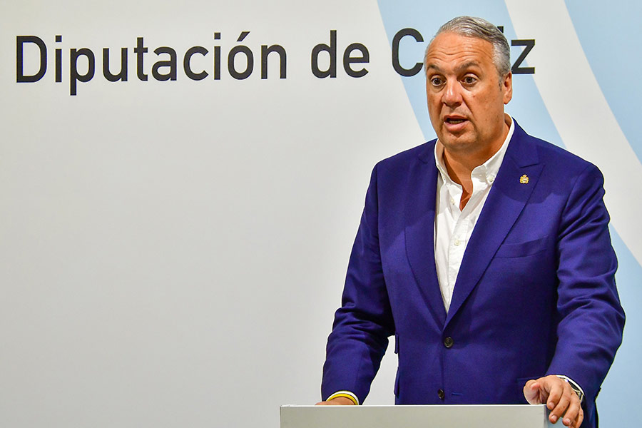 El presidente Ruiz Boix se estrena retocando el Gobierno de la Diputación: añade dos vicepresidencias más, para Collado y Pizarro