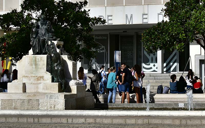 Medicina y Matemática e Ingeniería Informática son los títulos más demandados en la UCA, que ha registrado casi 14.300 preinscripciones
