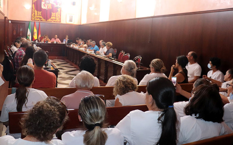 Se estudiará la viabilidad de la gestión directa del servicio de ayuda a domicilio en Puerto Real