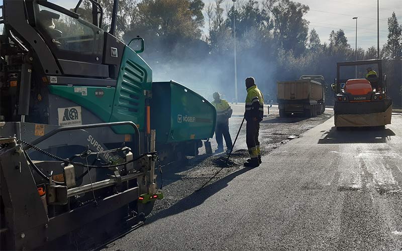 La política “del asfaltado por doquier” en Jerez está dejando parques “con más pinta de circuitos de velocidad que de entorno natural”