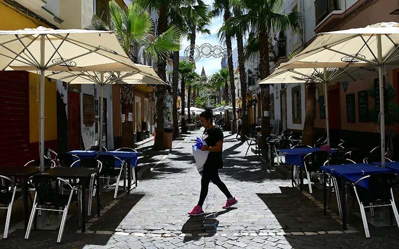 Sube el paro en España mientras baja en Cádiz