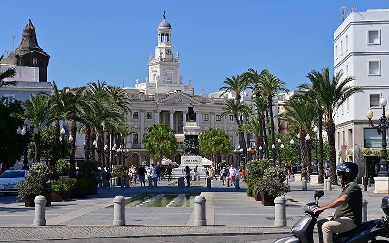 Abierta, en pleno agosto, la consulta previa a la elaboración del reglamento ético del Consistorio
