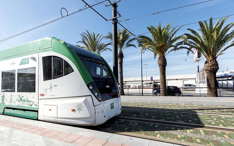 El TramBahía contará con un “gemelo digital” que permitirá recrear y anticipar las necesidades futuras del servicio