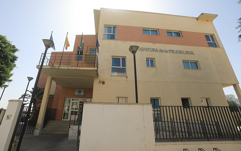 Se adecentarán fachadas y cubiertas de la Jefatura de la Policía Local