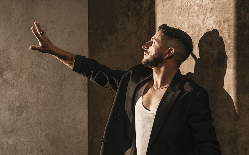 ‘8 Miradas’ de Palomar: “un grito personal para decirle al mundo que los flamencos tenemos opinión y sabemos utilizar el arte como altavoz”