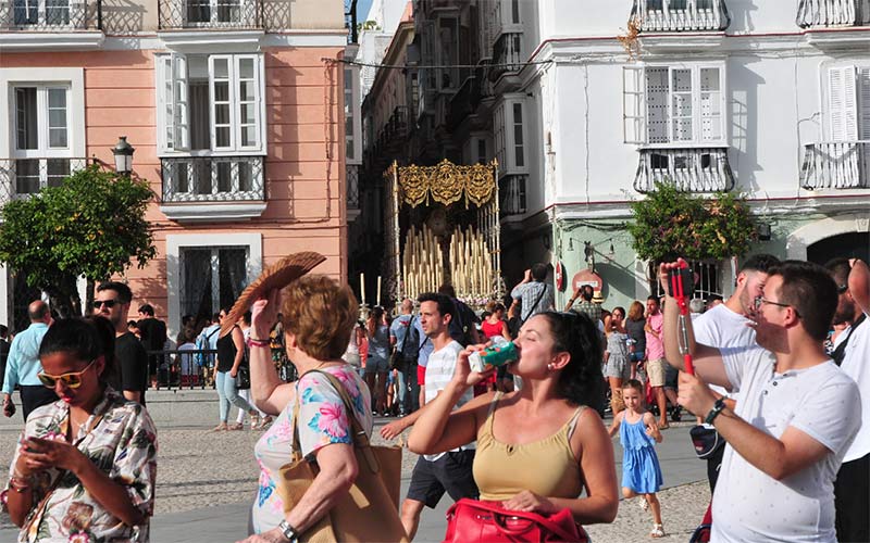 La Policía Nacional adquiere un compromiso que “va más allá de sus competencias” para “garantizar la seguridad” en Cádiz por la Magna