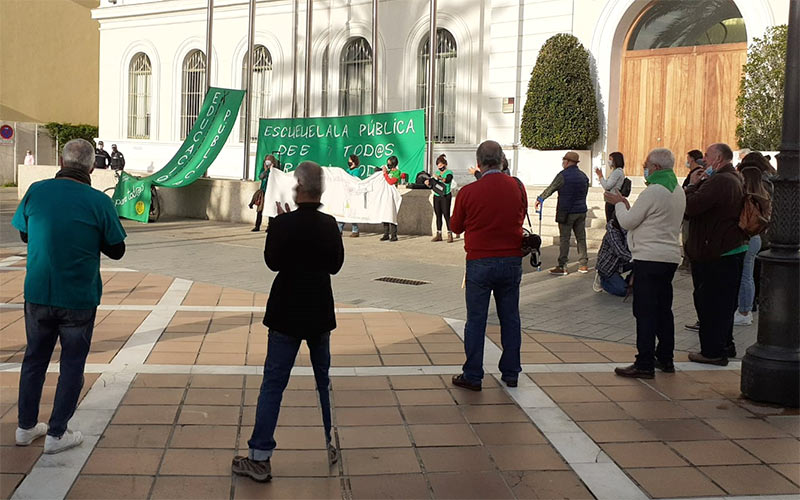 Marea Verde señala al bipartito portuense por incumplir sus “responsabilidades educativas”