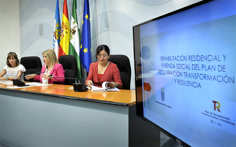 El Consistorio jerezano solicita 71 millones de fondos Next Generation para actuar en 2.500 viviendas privadas de cuatro barriadas históricas