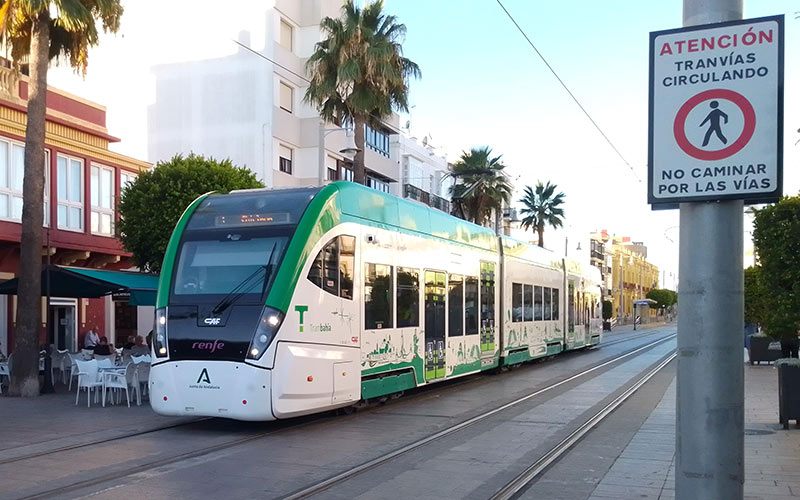 La fecha más esperada: el 26 de octubre comienza a funcionar el tranvía de la Bahía