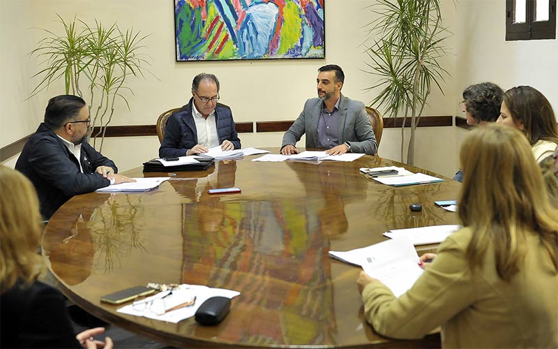Jerez convocará hasta 350 plazas para auxiliar del servicio municipal de ayuda a domicilio