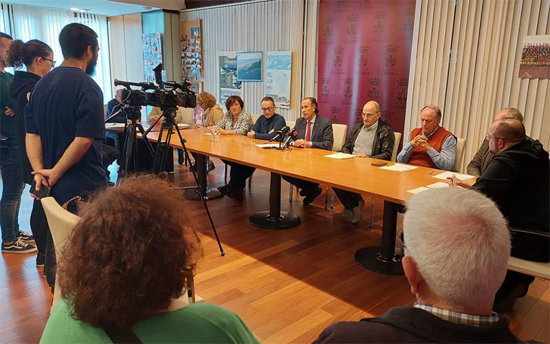 37.000 euros para “cubrir las necesidades de productos navideños” de familias chiclaneras vulnerables