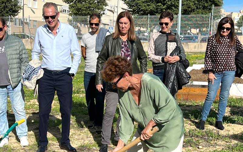 ‘Bosque de la Alegría’ junto al IES Jorge Juan