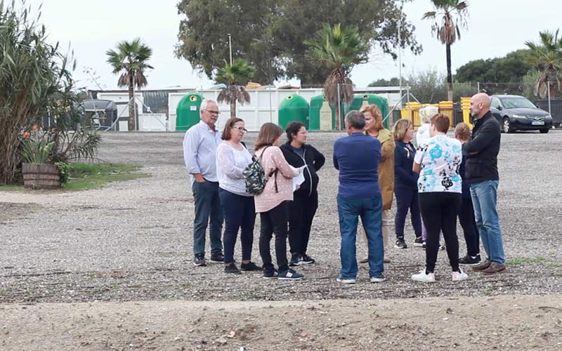 La presencia de “un caballo, patos y palomas” en una parcela municipal usada como cuadra por un particular perturba a vecinos de Camposoto