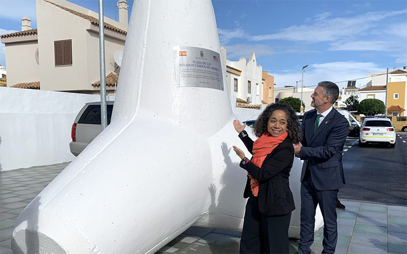 Rota dedica una plaza pública a EEUU como testimonio de “todo lo que hemos construido juntos para las generaciones venideras”