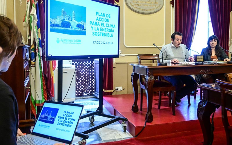 “No hacer nada contra el cambio climático le supondría al Ayuntamiento de Cádiz como mínimo 530 millones de euros hasta 2030”