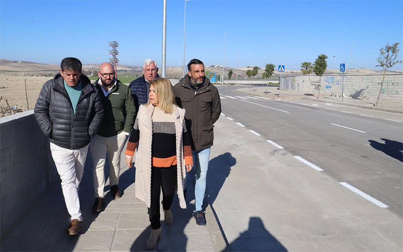 Lista la reurbanización del entorno de Cooperativa junto al Hospital que propicia la generación de un centenar de empleos
