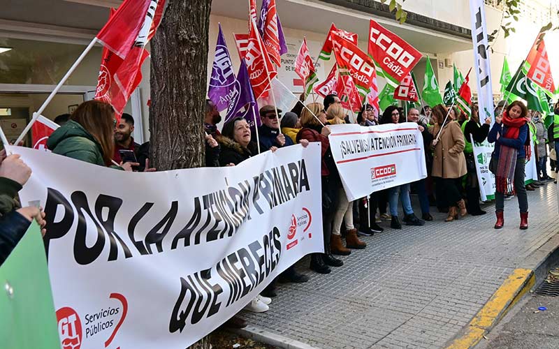 Cádiz se moviliza para “salvar” la atención primaria, buscando revertir el “caos” y la “desesperación” de profesionales y usuarios