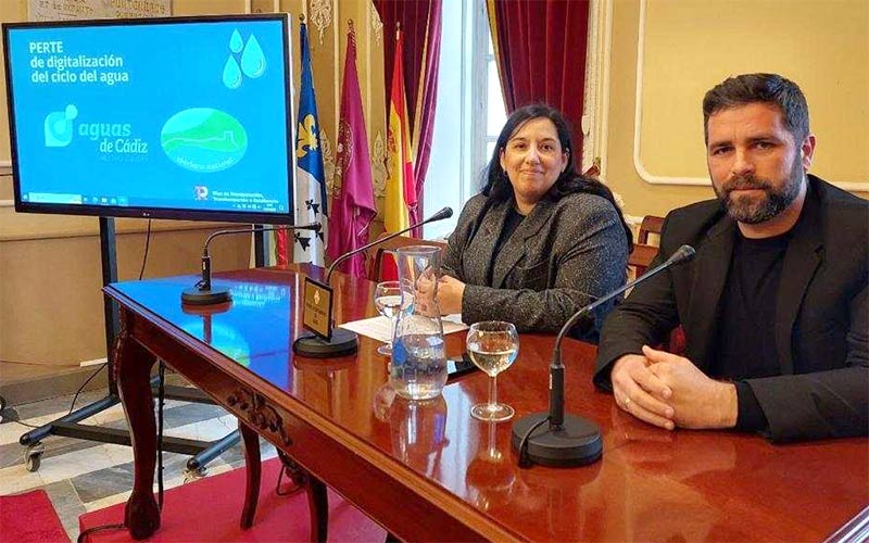 Aguas de Cádiz y Chiclana Natural aspiran a fondos europeos con un proyecto conjunto de digitalización de los usos del agua
