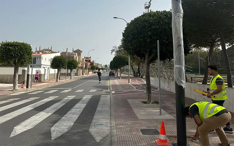 Pasos de peatones inteligentes en Rota