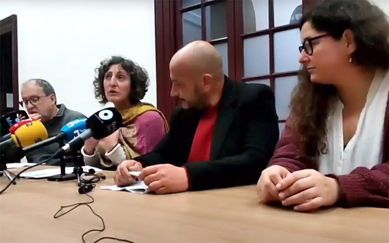 “Donde no llegue uno lo hará la otra, y al revés”: IU y Ganemos Jerez presentan su “unidad” de cara al 28-M con “dos números unos”