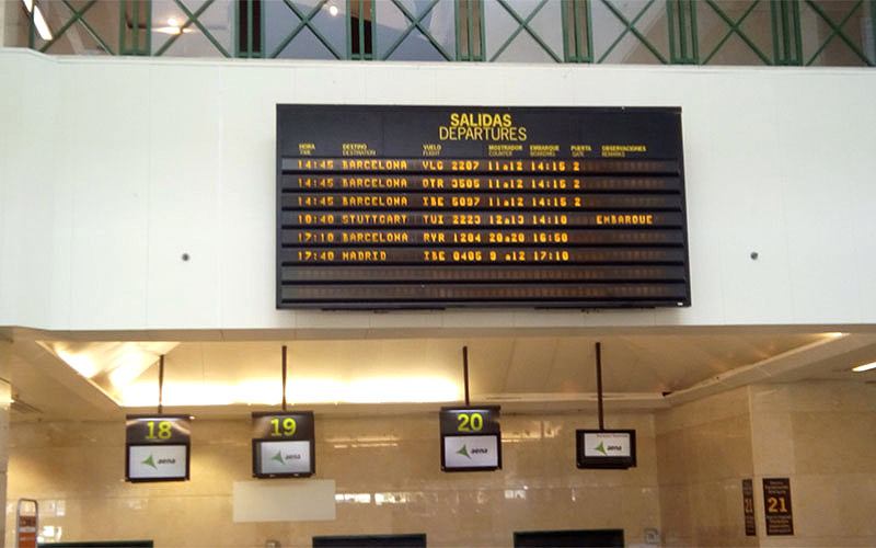 Los vuelos domésticos absorben gran parte de los 40.000 pasajeros que pasaron en febrero por el aeropuerto de Jerez