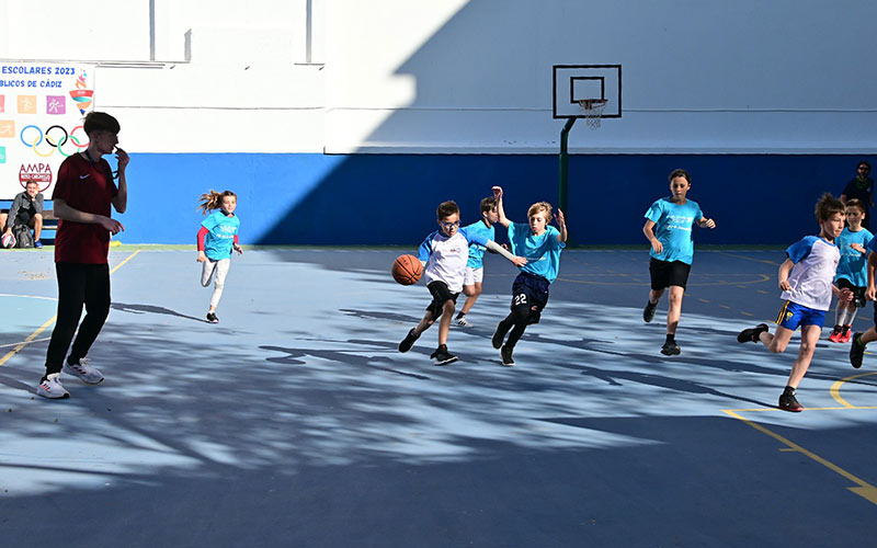 Las III Olimpiadas Escolares de Cádiz, un “éxito de participación” y de “convivencia, integración, deportividad y saber perder”