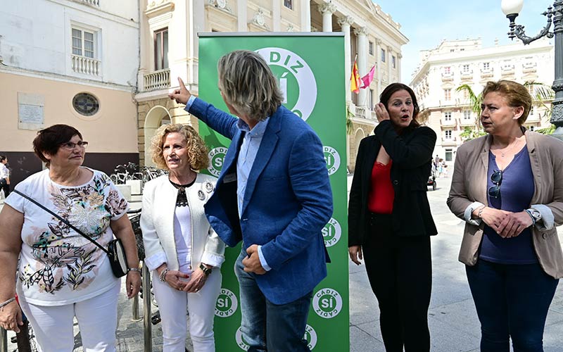 Ismael Beiro (Cádiz Sí) promete hacer política “desde los barrios”