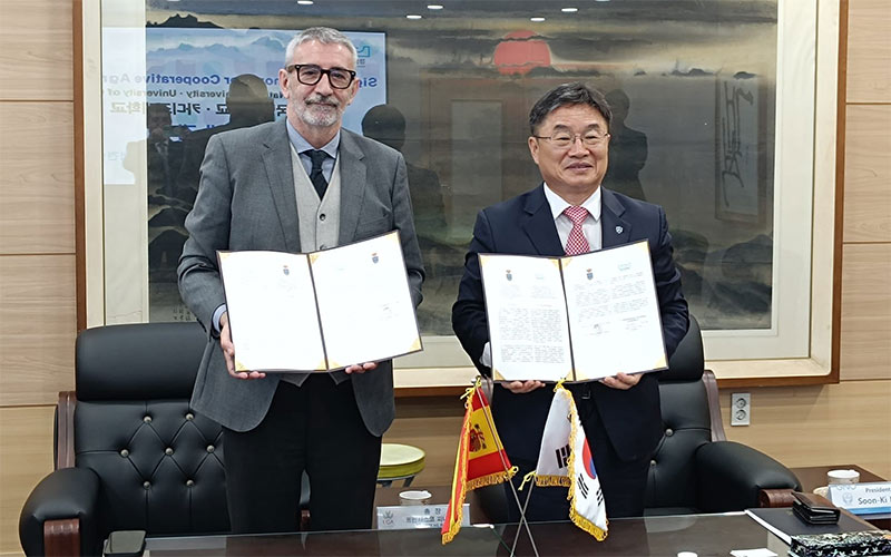 La Universidad gaditana ‘mira’ al Lejano Oriente