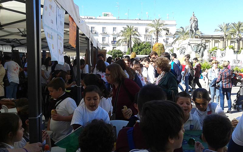 Tres jornadas de Feria de la Ciencia en la Calle en la plaza del Arenal