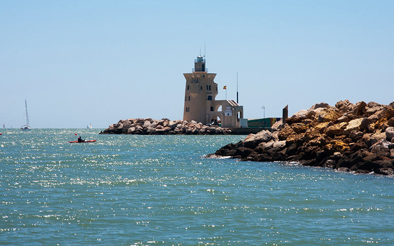 Una boya oceanográfica en Puerto Sherry para “contribuir a la protección de los mares”