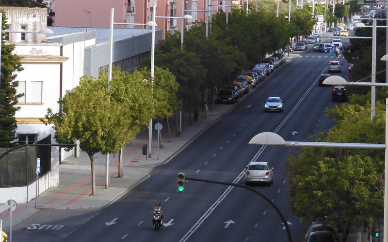 Toca la remodelación del carril bici de la avenida de la Sanidad Pública y la avenida de la Bahía
