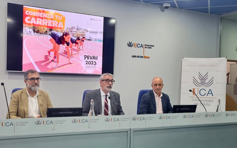 Más de 7.200 estudiantes en la provincia de Cádiz se presentan a la PEvAU ordinaria de junio