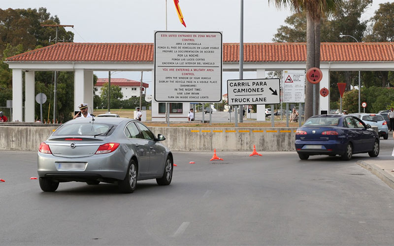 España “paga los platos rotos” de la “conducta antisindical” de EEUU: la Justicia le obliga a indemnizar a un bombero de la Base de Rota