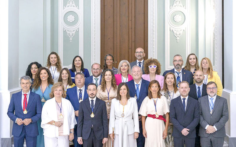 Los políticos en el Ayuntamiento de San Fernando se suben el sueldo; la alcaldesa cobrará casi 4.800 euros brutos al mes
