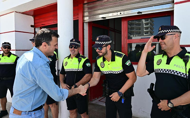 La Policía Local vuelve a patrullar en las playas de Cádiz: “los 40.000 euros mejor invertidos”