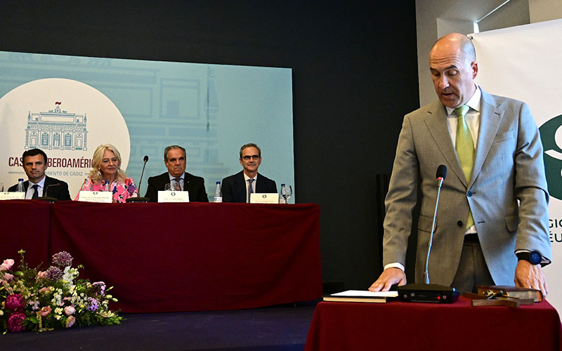 Alberto Virués se pone al frente del Colegio de Farmacéuticos de Cádiz, que pretende consolidar como “una referencia nacional”