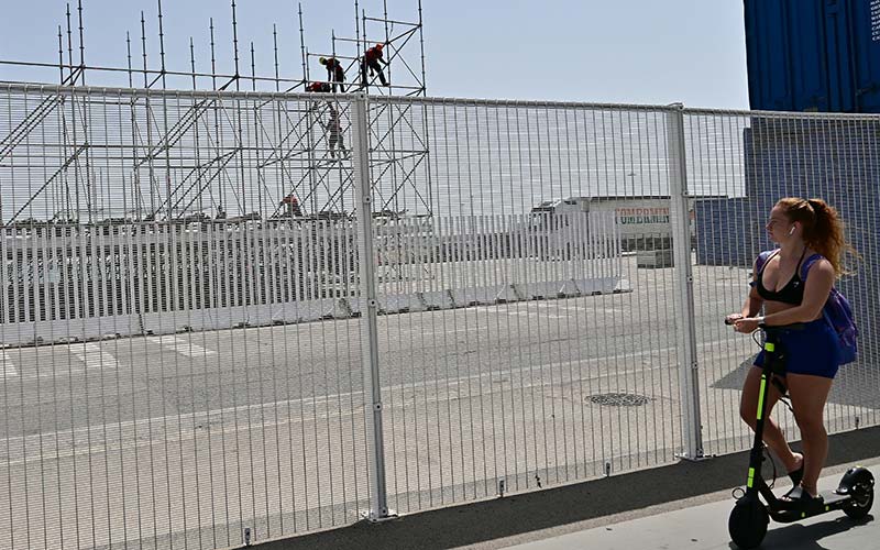 Vetusta Morla, La Casa Azul y Sidecars, platos fuertes del NoSinMúsica: un verano más “buen ambiente sin agobios” en el muelle de Cádiz