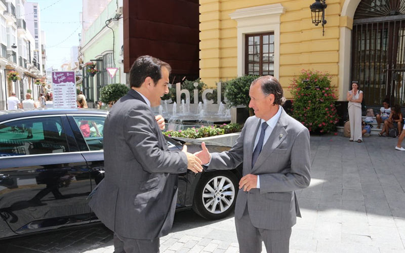 “Más cerca” la creación del séptimo Juzgado de Chiclana y la aparición de la plaza de magistrado en la ciudad tras la visita del consejero Nieto