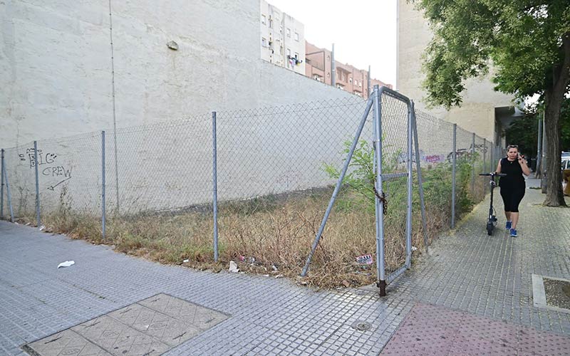 Vía libre a la construcción de una promoción de viviendas públicas en García de Sola; el alcalde del PP agradece a Adelante toda la tramitación