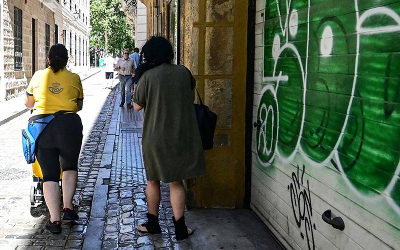 Denuncian que este agosto habrá unidades de reparto y oficinas de Correos en Cádiz “con solo el 30% de efectivos para poder dar servicio”