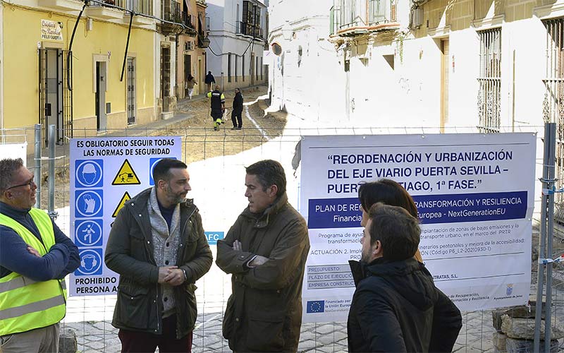 El Gobierno local del PP se jacta de “reactivar” las obras del eje Puerta Sevilla-Puerta Santiago que “el PSOE dejó empantanadas”