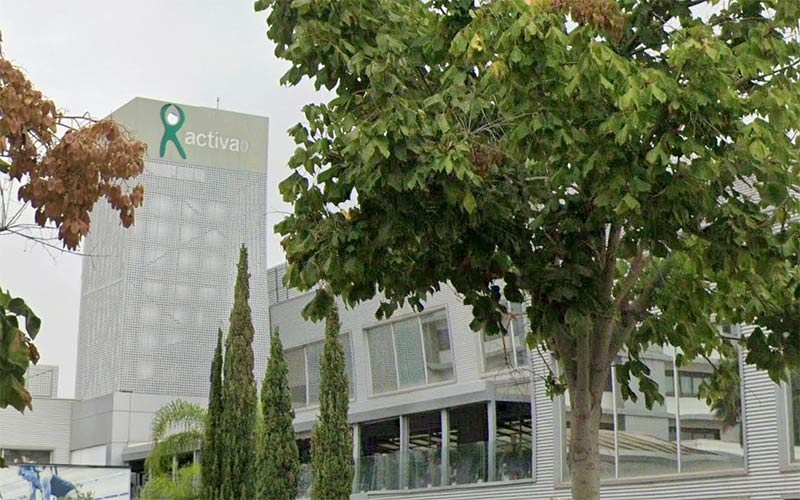 Denuncian el “trato vejatorio” que reciben las limpiadoras del Activa Club de Jerez, “obligadas” a limpiar los vestuarios masculinos en pleno uso