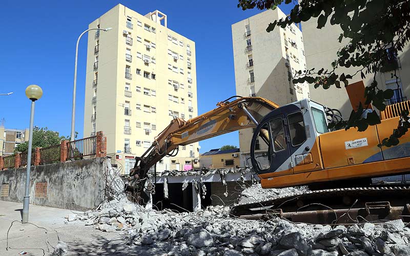 “Dentro de cuatro meses, tras 25 años de espera, los vecinos de la plaza Venus podrán desplazarse por su entorno de forma cómoda y segura”