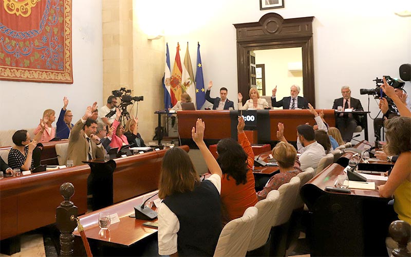 El endeudado Ayuntamiento de Jerez pedirá otros 3,3 millones a Hacienda para el pago de sentencias “sin subir ninguna tasa ni impuesto”