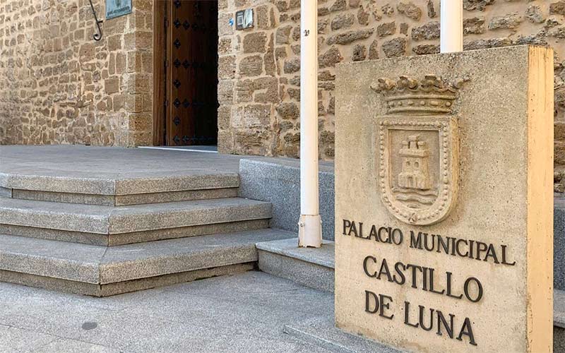 La ordenanza que regula las bolsas de trabajo del Ayuntamiento roteño se adapta a las realidades de vecinos vulnerables que quedaban excluidos